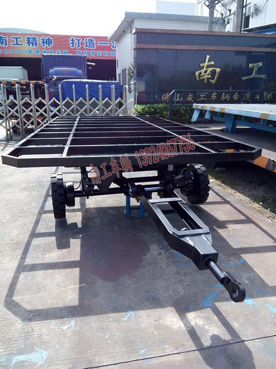 3噸移動報刊亭底盤拖車